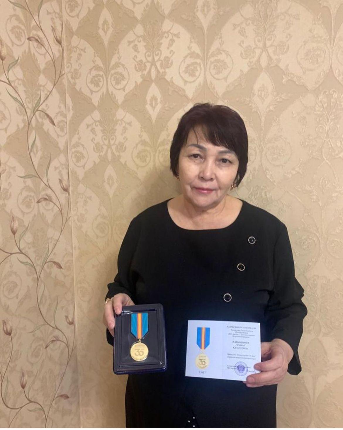 Мектебіміздің  ұстазы Жауыншиева Гулбану Қалымқызы "Қазақстан Тәуелсіздігіне 30 жыл"  мерекелік медалімен марапатталды. Құттықтаймыз!!