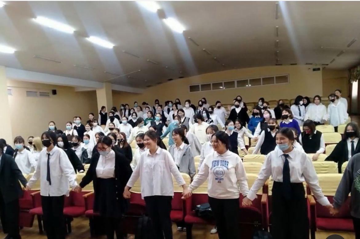 8-9 сынып қыздарымен  психологиялық  тренинг.